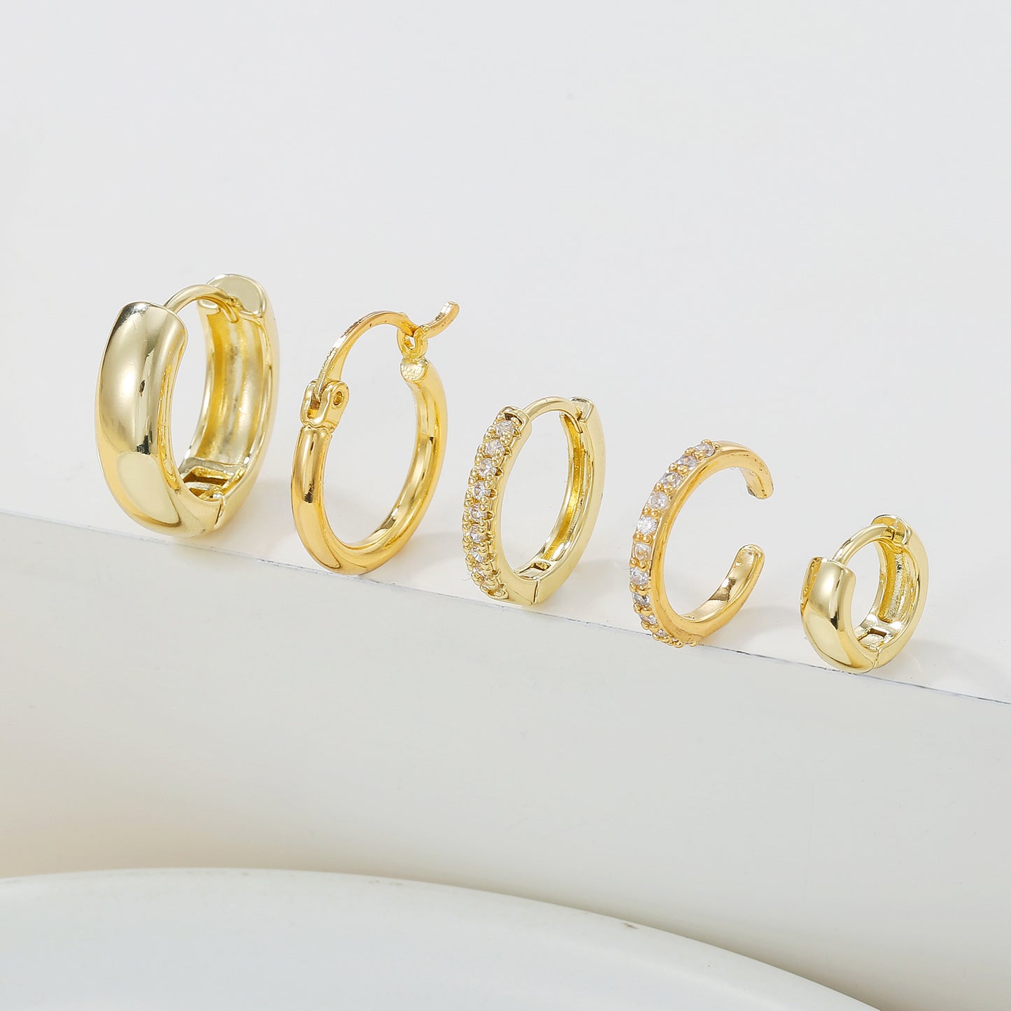 Simple Glossy Round Ring Earrings Suit